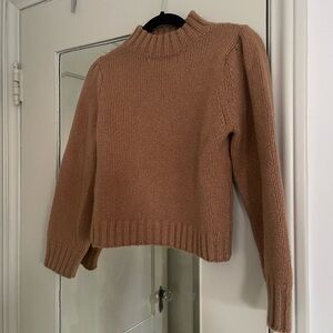 Doen Cropped Sweater
